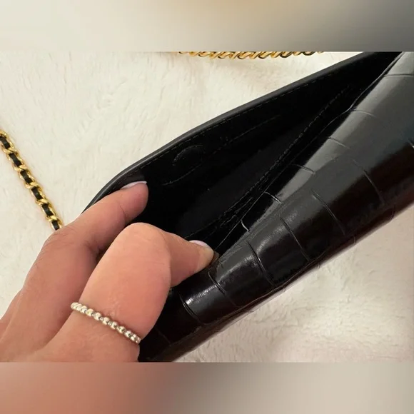 Tory Burch Britten Croc Leather Crossbag - Picture 10 of 14